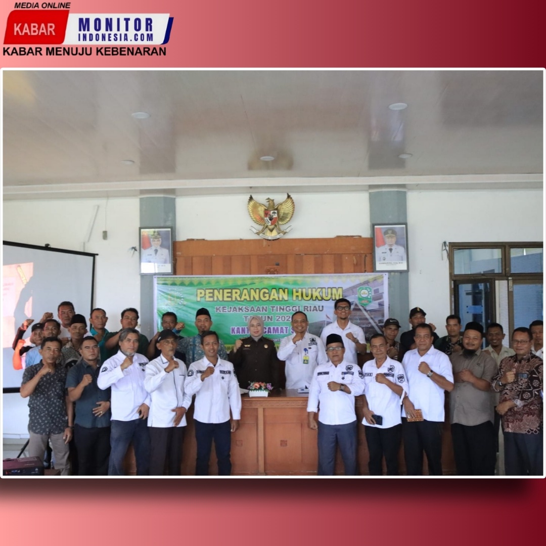 Berikan Edukasi Dan Pemahaman Mengenai Tanggung Jawab Kepala Desa/Lurah Terhadap Pemetaan Tanah Dan Penyelesaian Sengketa Tanah, Kejati Riau Gelar Kegiatan Penkum di Kecamatan Siak.