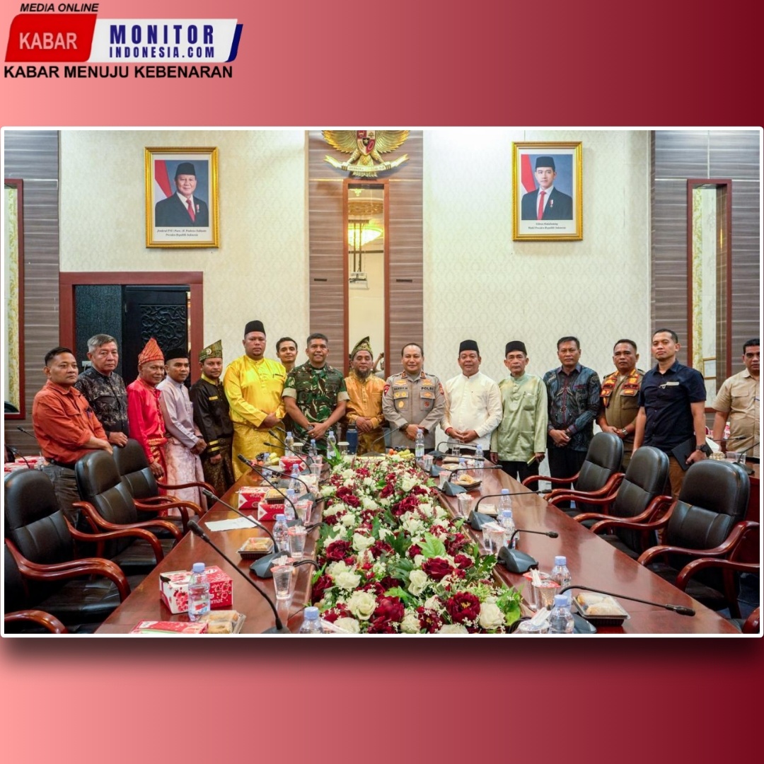Danrem 031/Wira Bima Bersama Kapolda Riau dan Tokoh Masyarakat Sepakat Jalan Damai Solusi Terbaik Penyelesaian Sengketa Lahan di Rantau Kasai Kab.Rohul